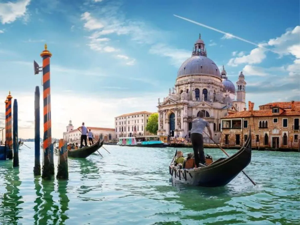 Ca D'Oro - Venice City Centre 0*,  Italy